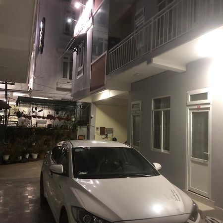 Phuong Hong Guesthouse Да Лат Екстериор снимка