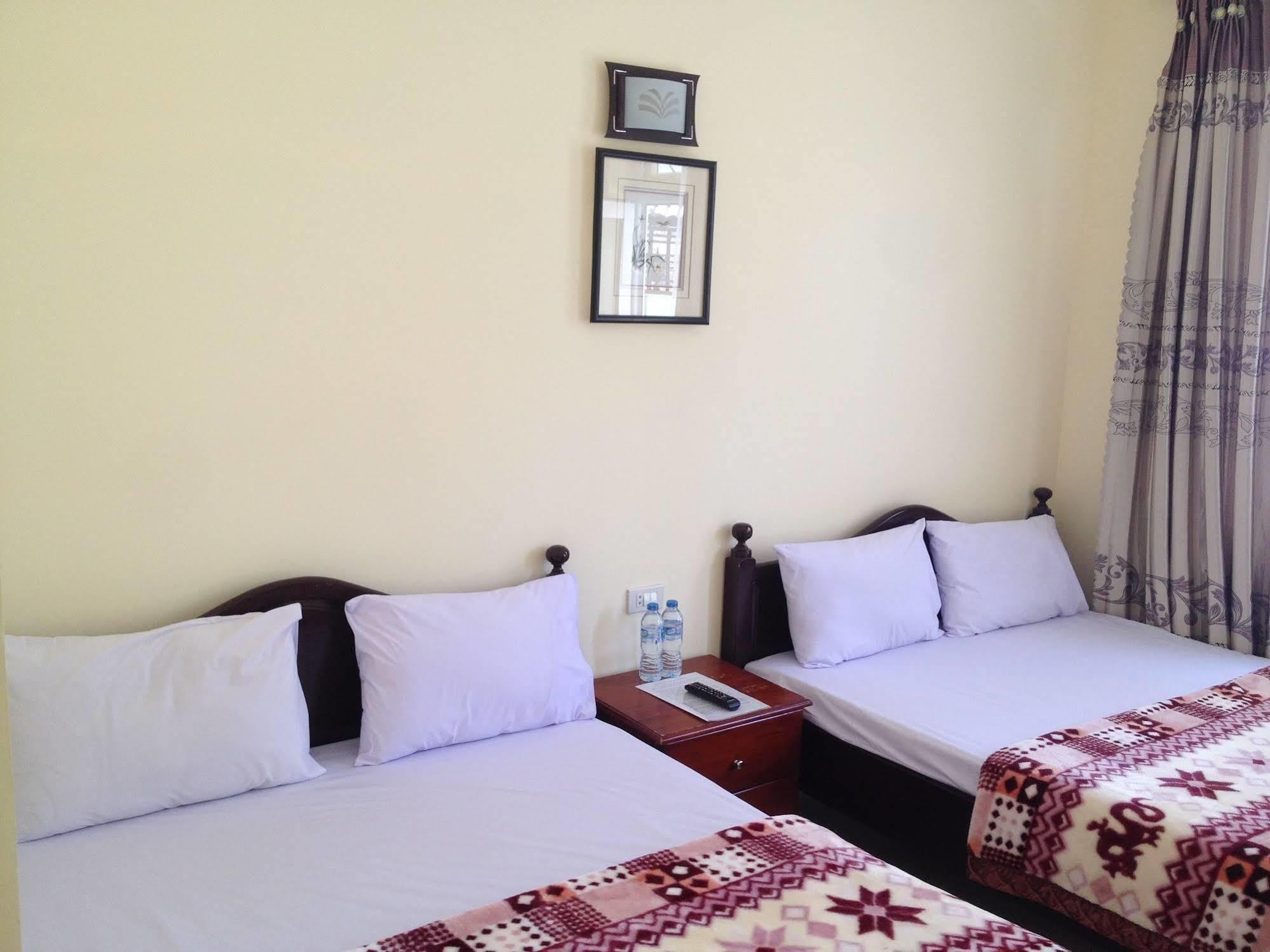 Phuong Hong Guesthouse Да Лат Екстериор снимка
